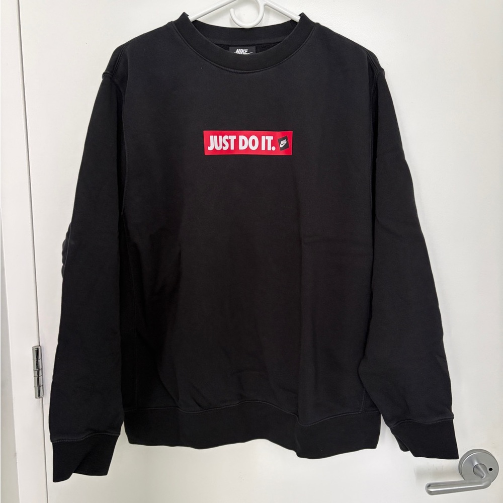 Nike Black Crewneck Men's Sweatshirt
